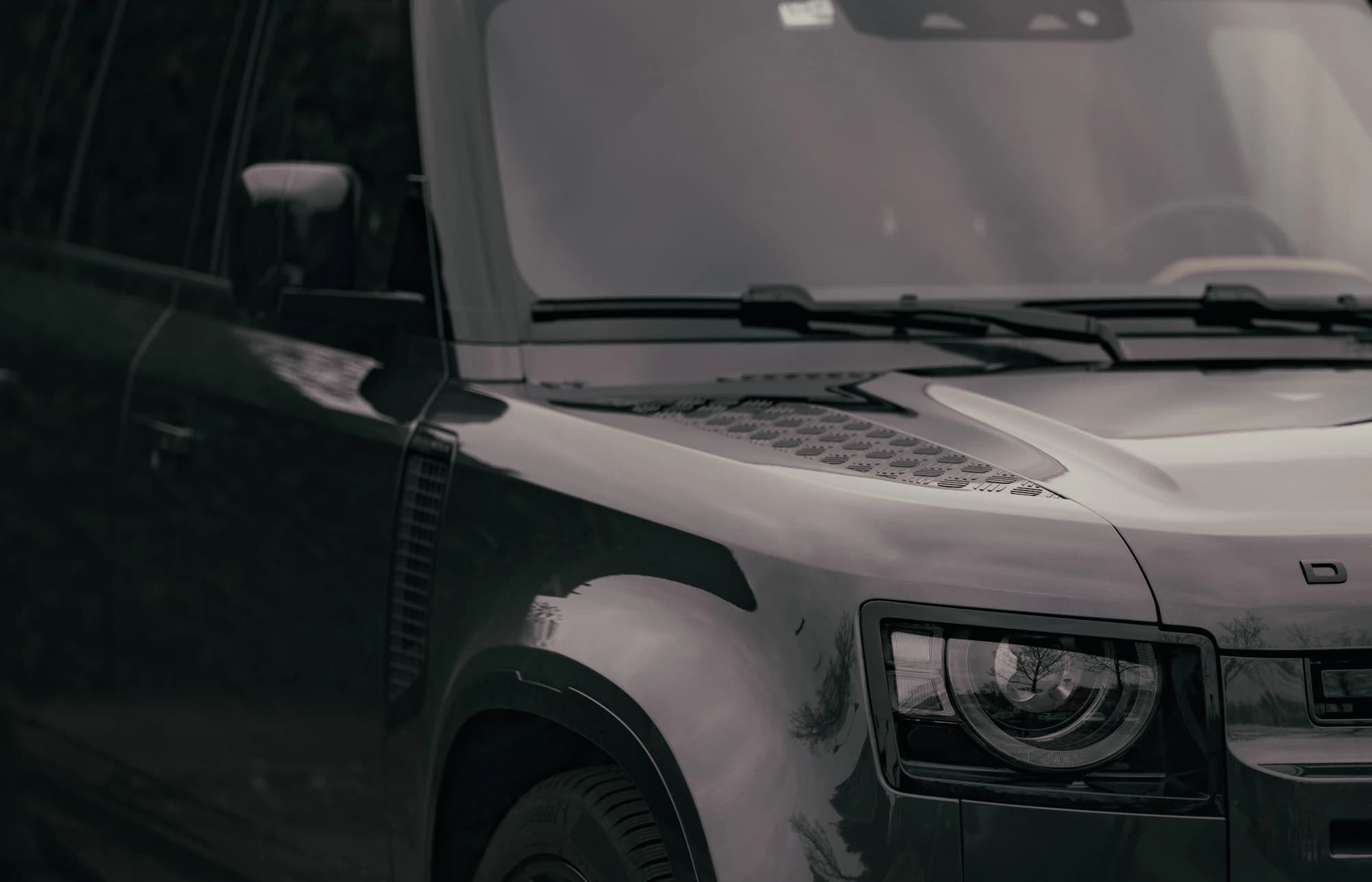 Land Rover Defender 110 X-Dynamic HSE 2023 3