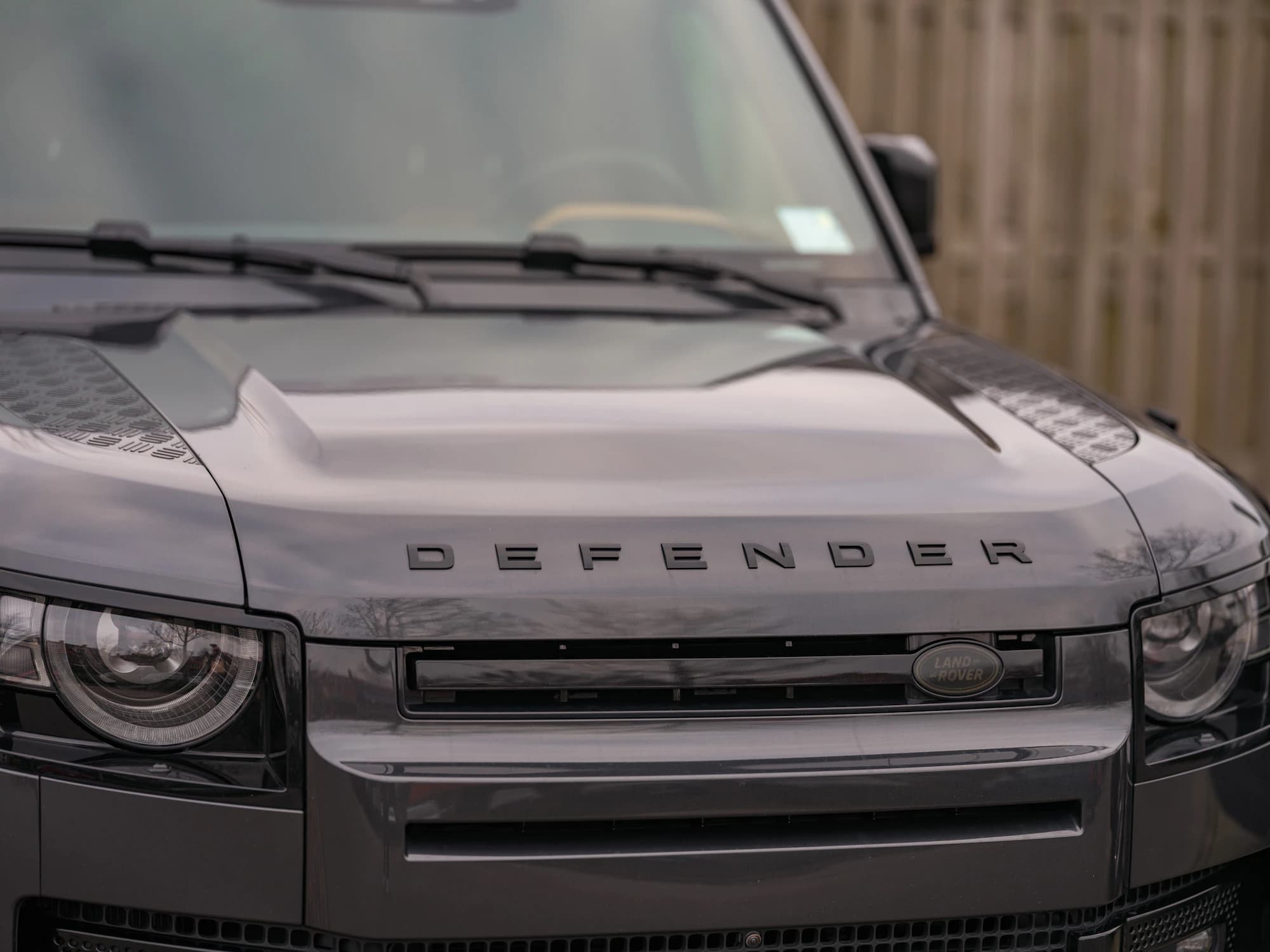 Land Rover Defender 110 X-Dynamic HSE 2023 4